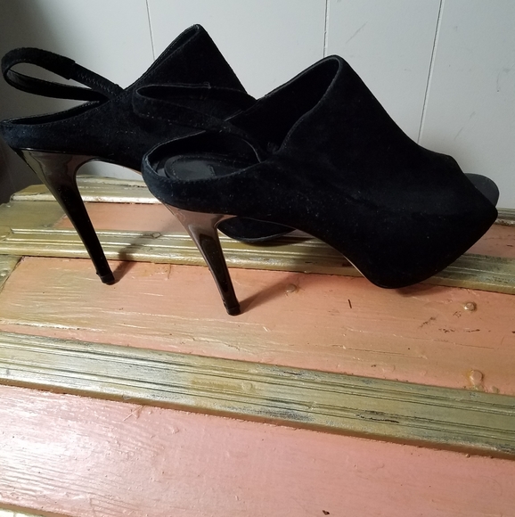 White House Black Market Shoes - White House Black Market Heels